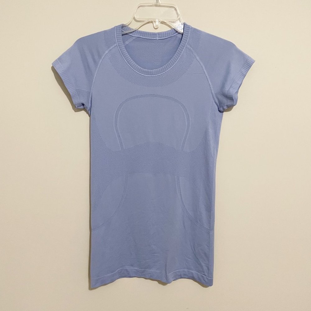 Lululemon Size 6 Periwinkle Light Blue Short Sleeve Swiftly Workout Shirt
